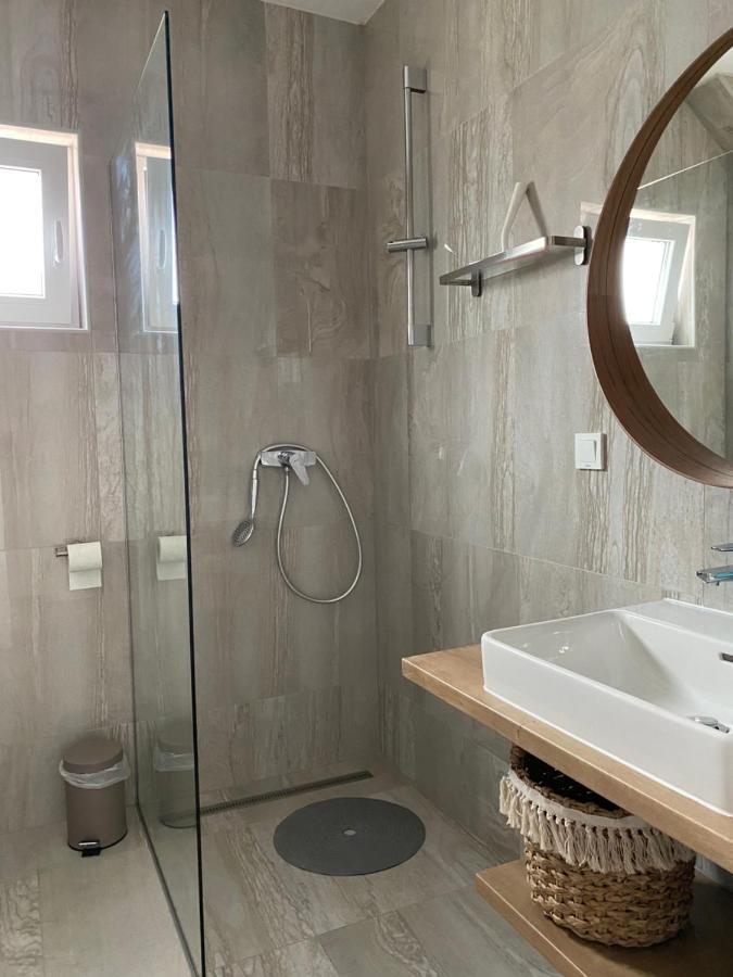 חוואר Marisa Apartments Hvar מראה חיצוני תמונה
