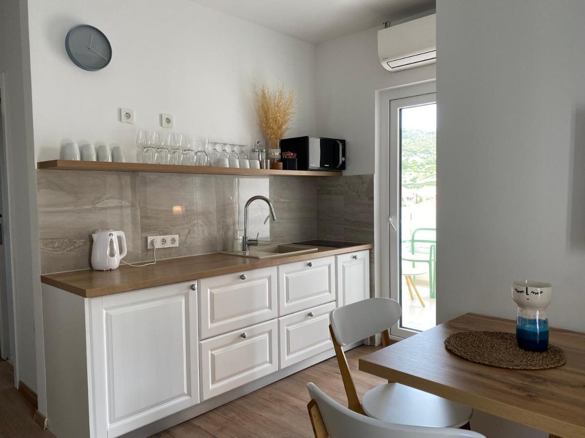 חוואר Marisa Apartments Hvar מראה חיצוני תמונה