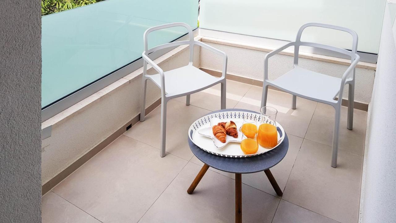 חוואר Marisa Apartments Hvar מראה חיצוני תמונה
