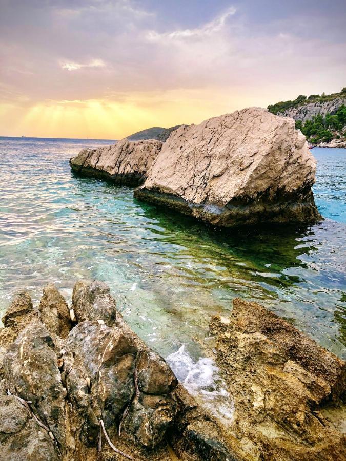 חוואר Marisa Apartments Hvar מראה חיצוני תמונה