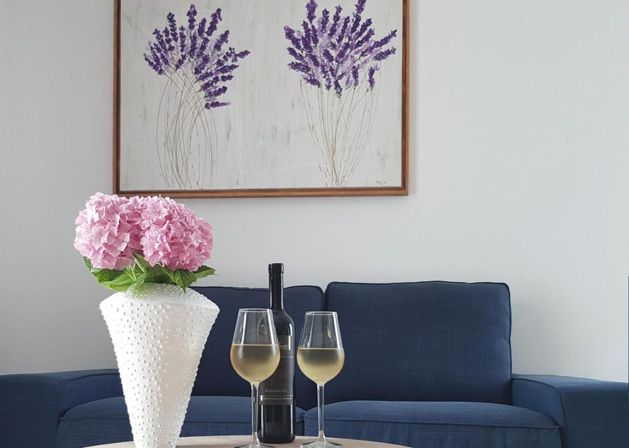 חוואר Marisa Apartments Hvar מראה חיצוני תמונה
