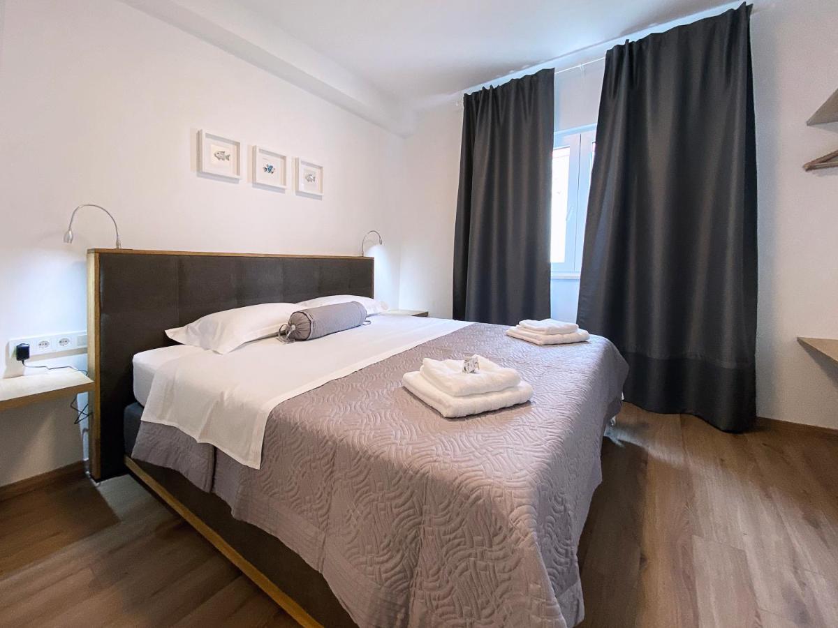 חוואר Marisa Apartments Hvar מראה חיצוני תמונה